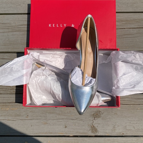 Kelly & Katie Satela Silver Metallic Crackle Pumps Women's Size 9M Kitten Heels - Picture 8 of 9